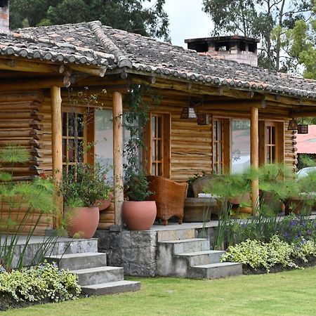 Hosteria Cabanas Del Lago اوتابالو المظهر الخارجي الصورة